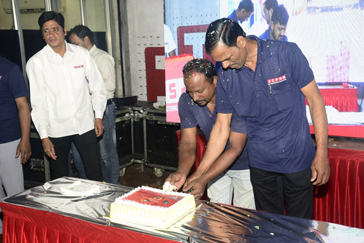 limca book of records event gifts